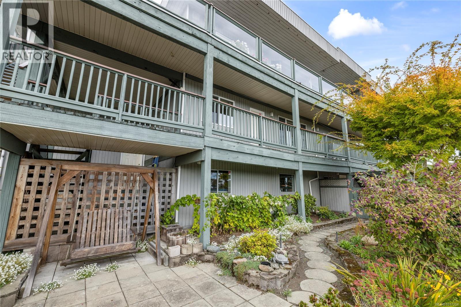 3656 Glen Oaks Dr, Nanaimo