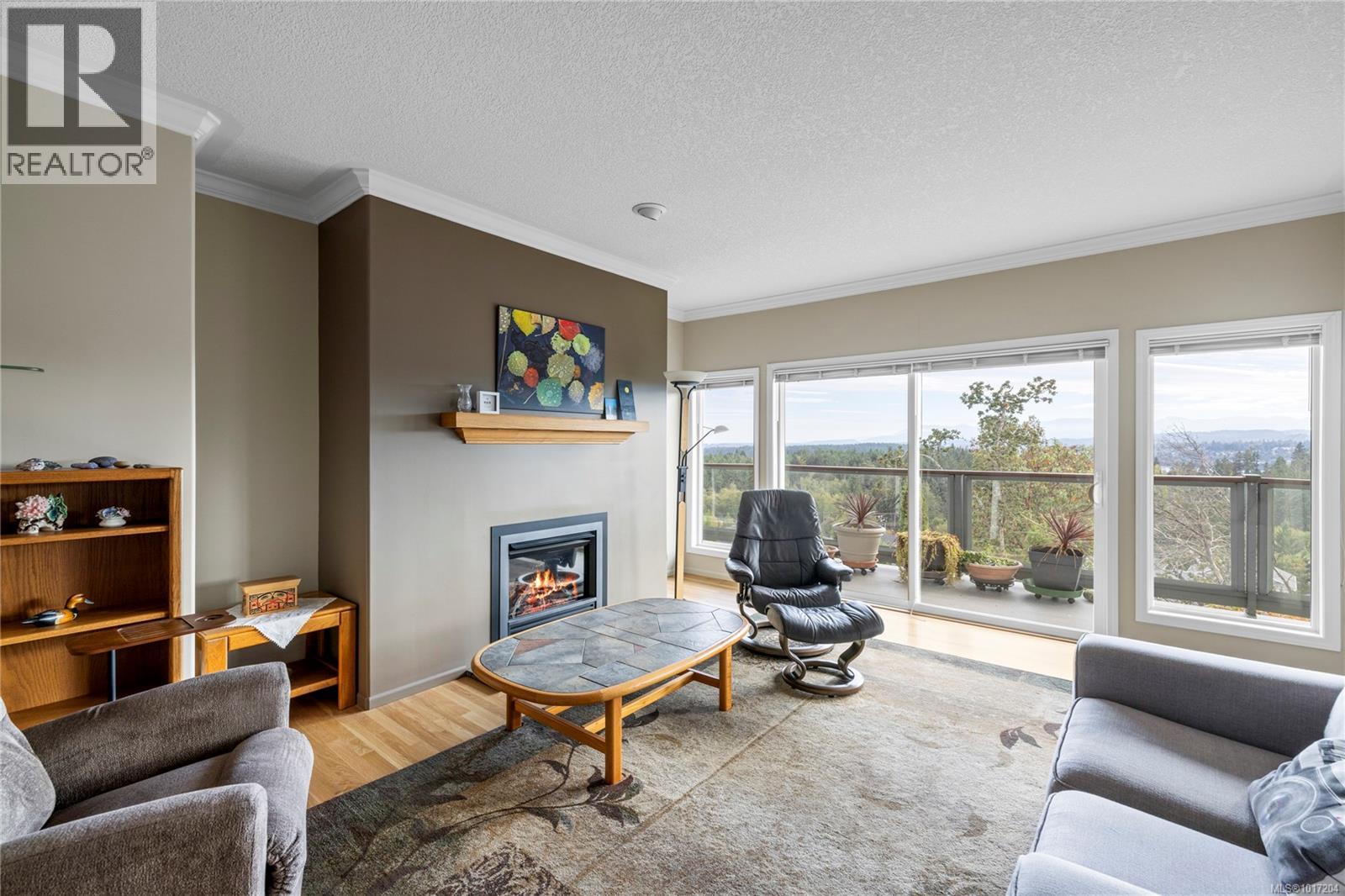 3656 Glen Oaks Dr, Nanaimo