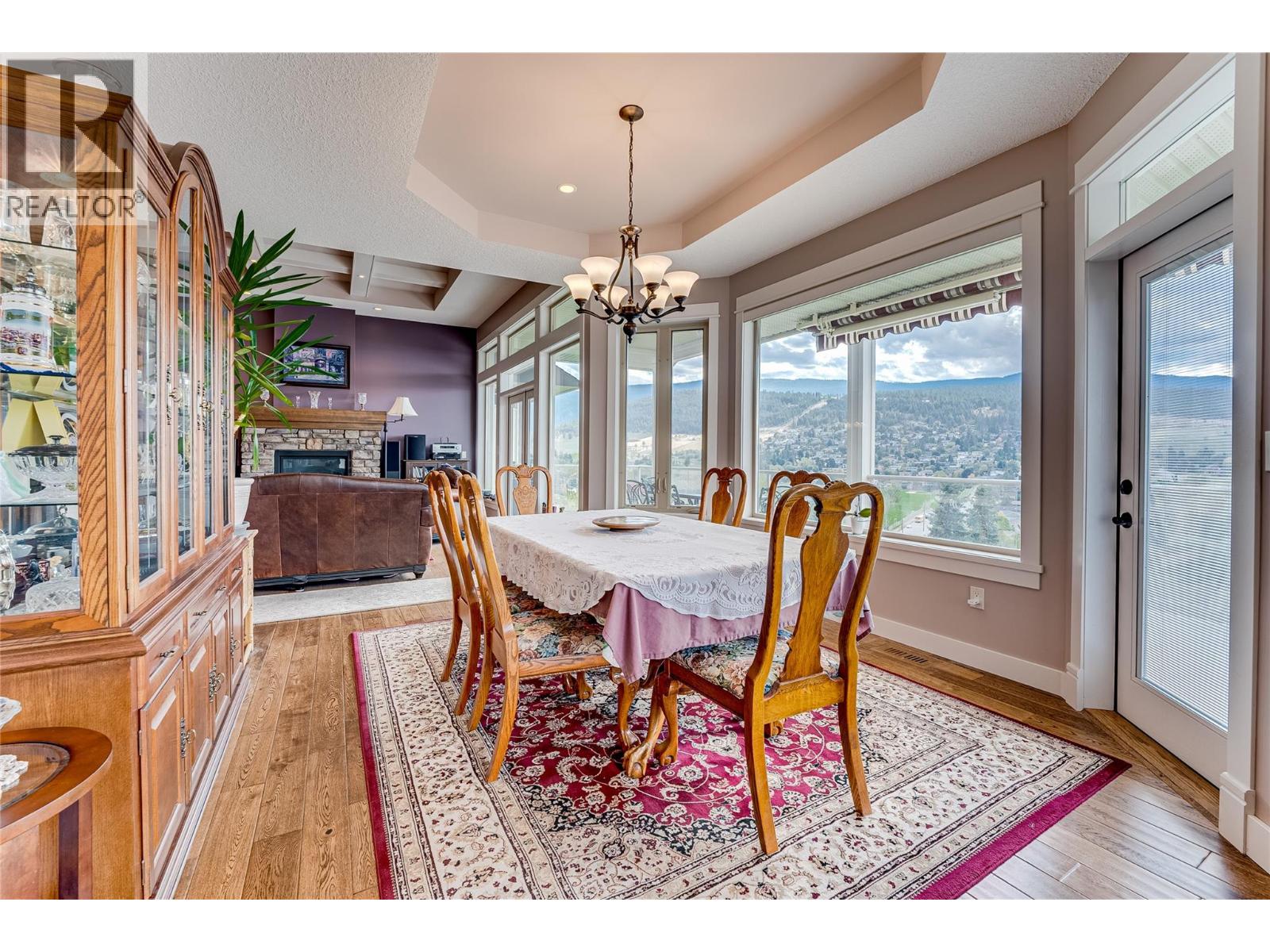 8768 Cortland Place, Coldstream