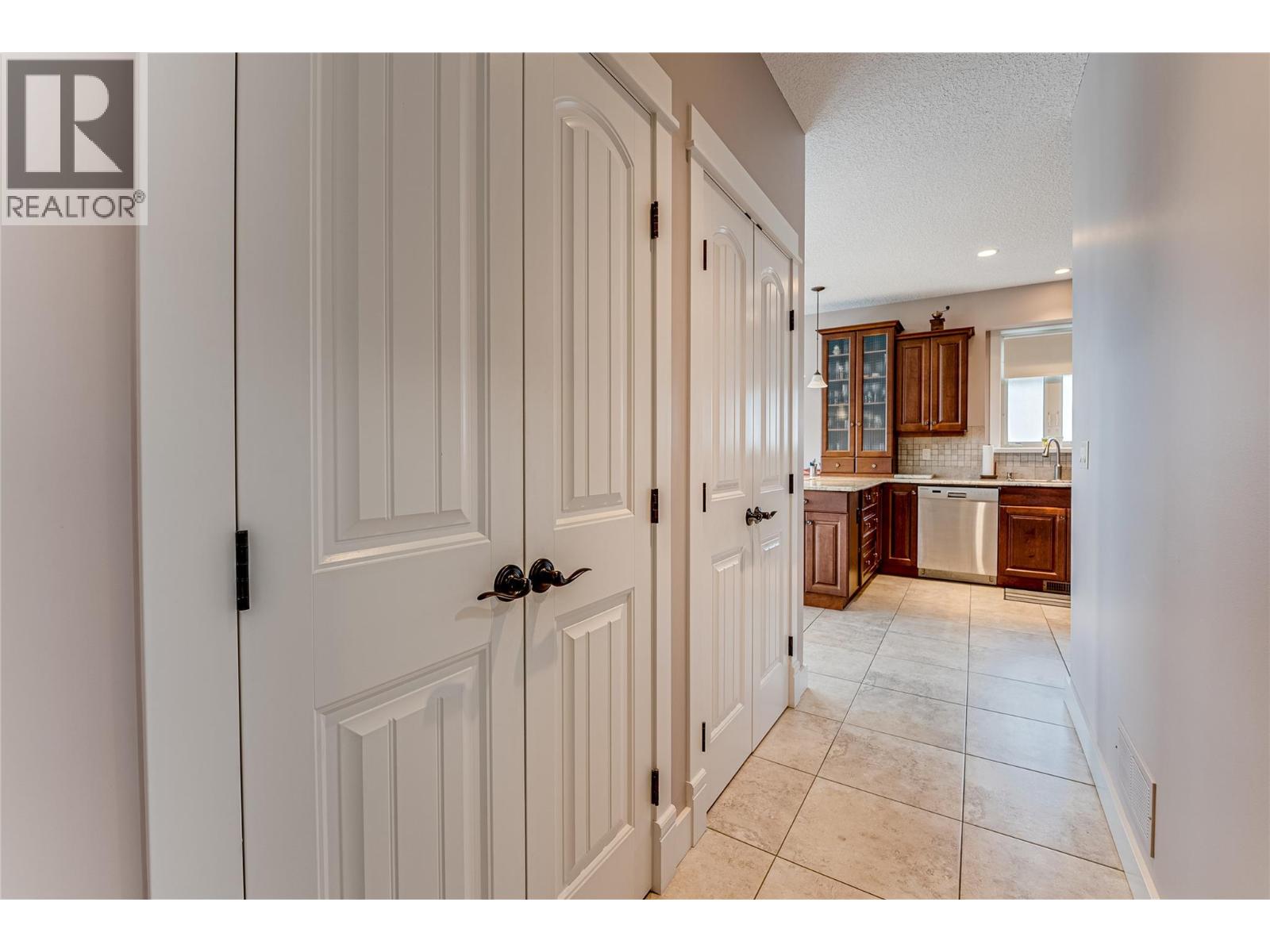 8768 Cortland Place, Coldstream