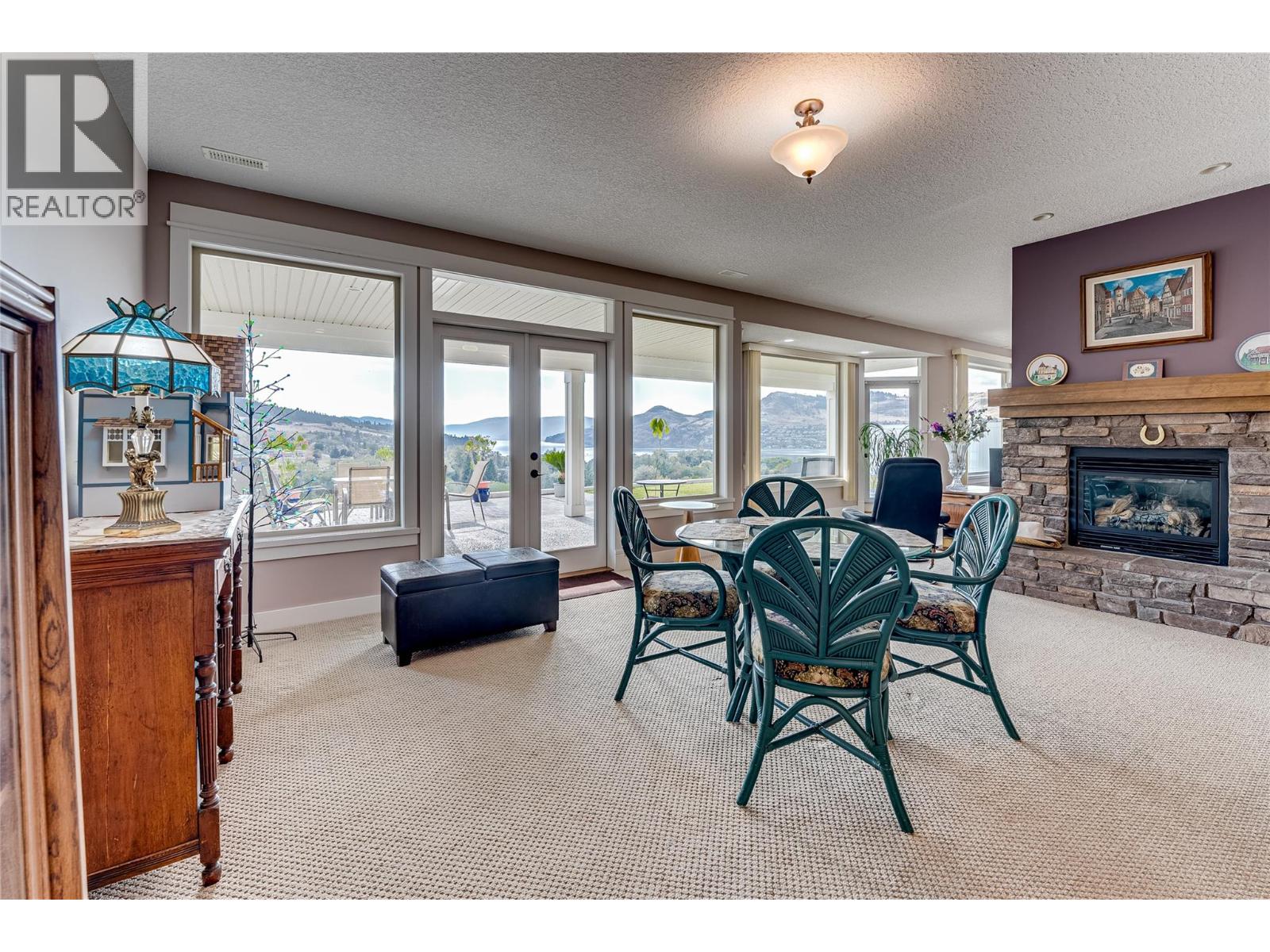 8768 Cortland Place, Coldstream