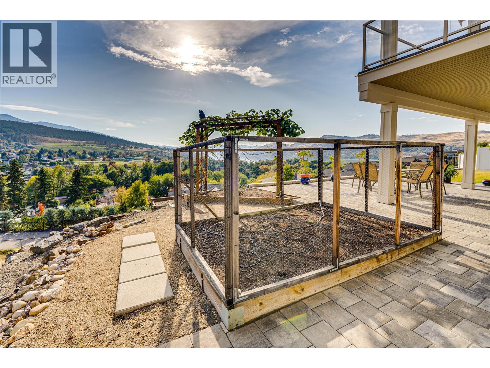 8768 Cortland Place, Coldstream