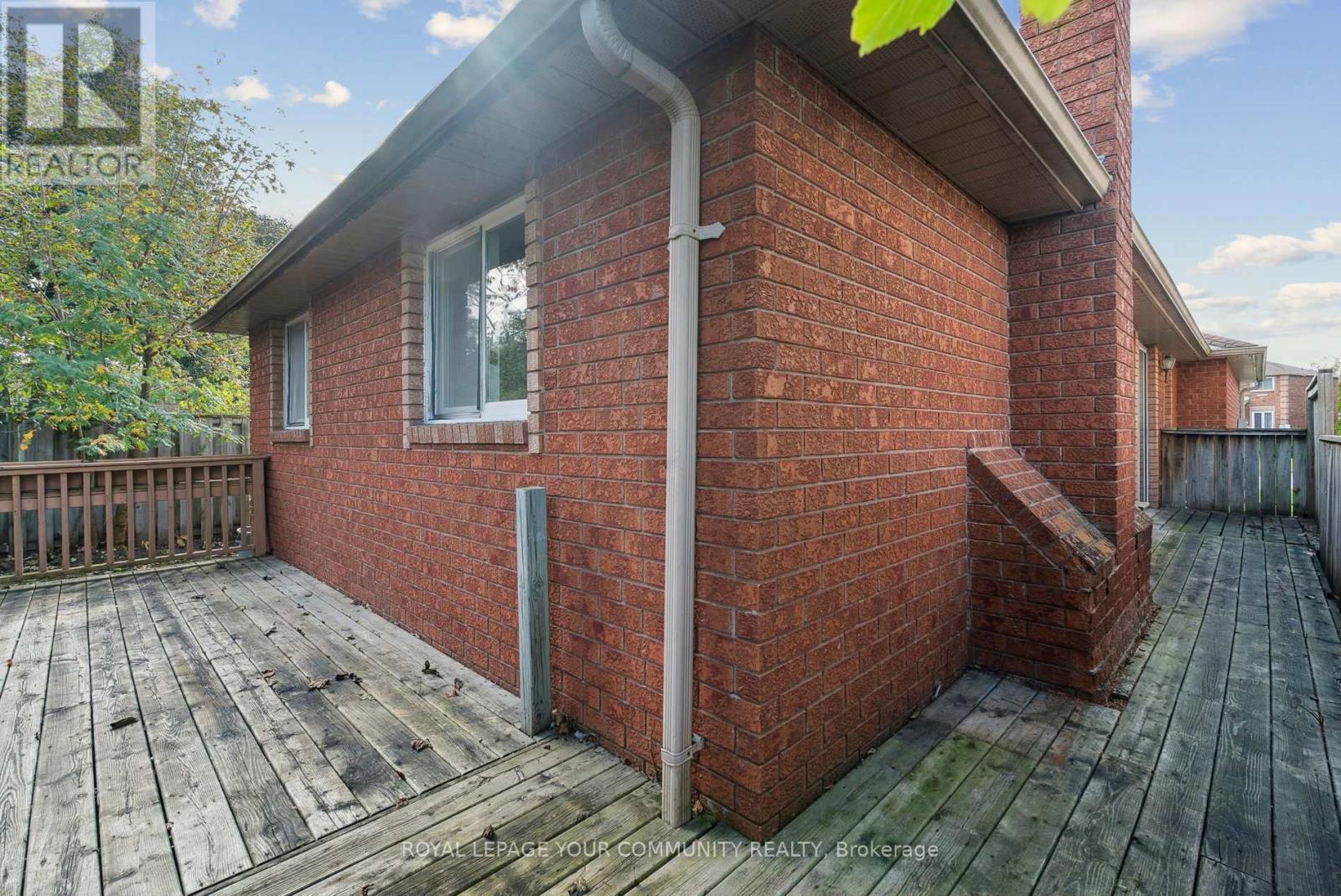 Single Family House Bungalow for Sale in  GEDDES CRESCENT Barrie (Northwest) 