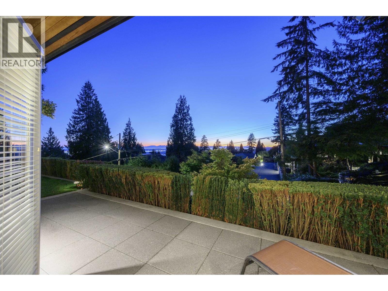 4120 ST. MARYS AVENUE, North Vancouver