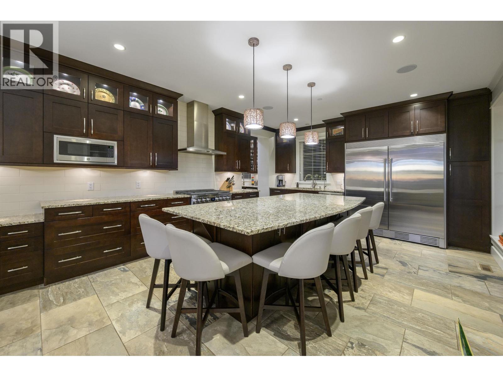 4120 ST. MARYS AVENUE, North Vancouver