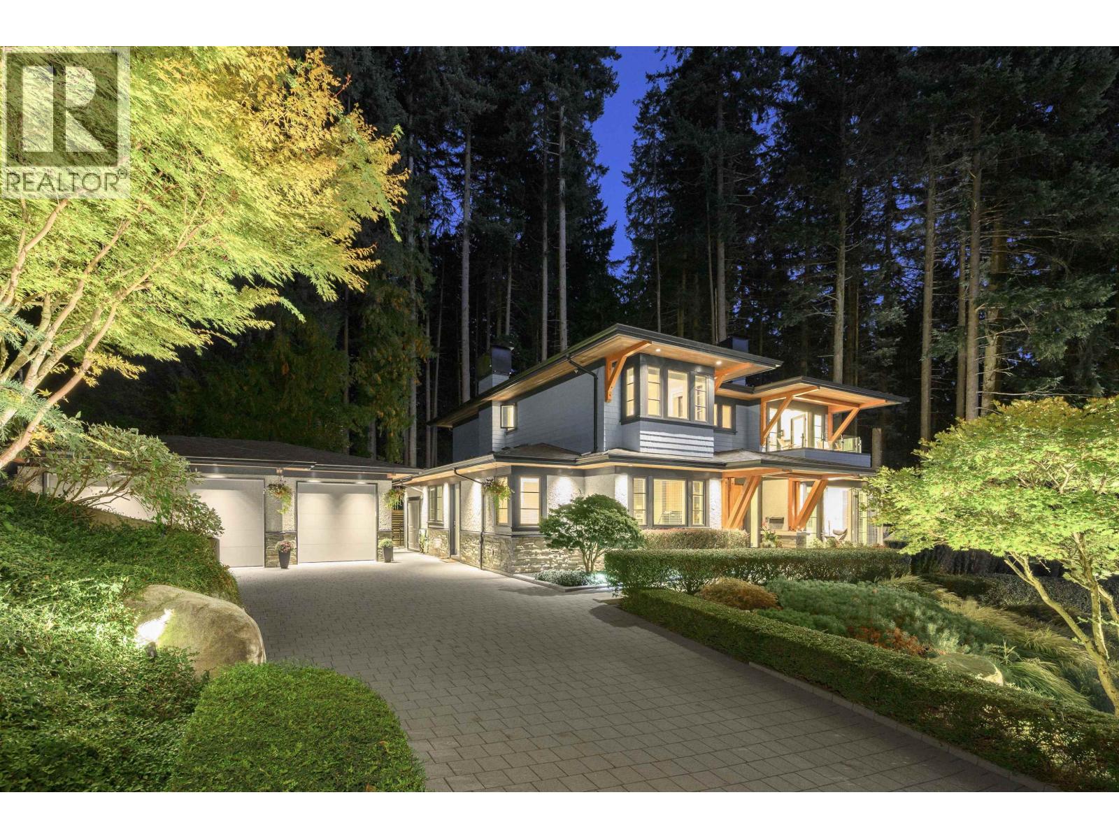 4120 ST. MARYS AVENUE, North Vancouver