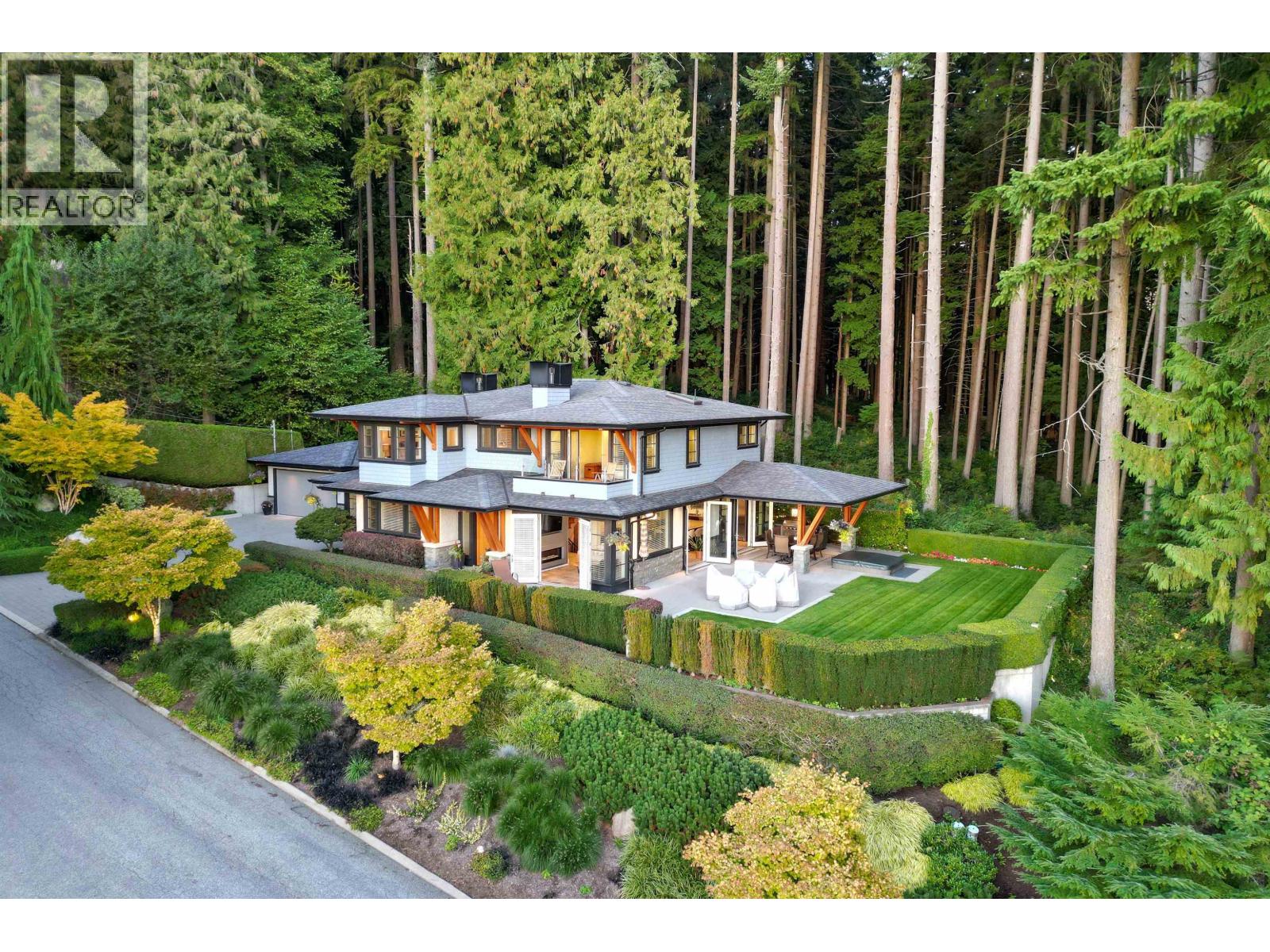 4120 ST. MARYS AVENUE, North Vancouver