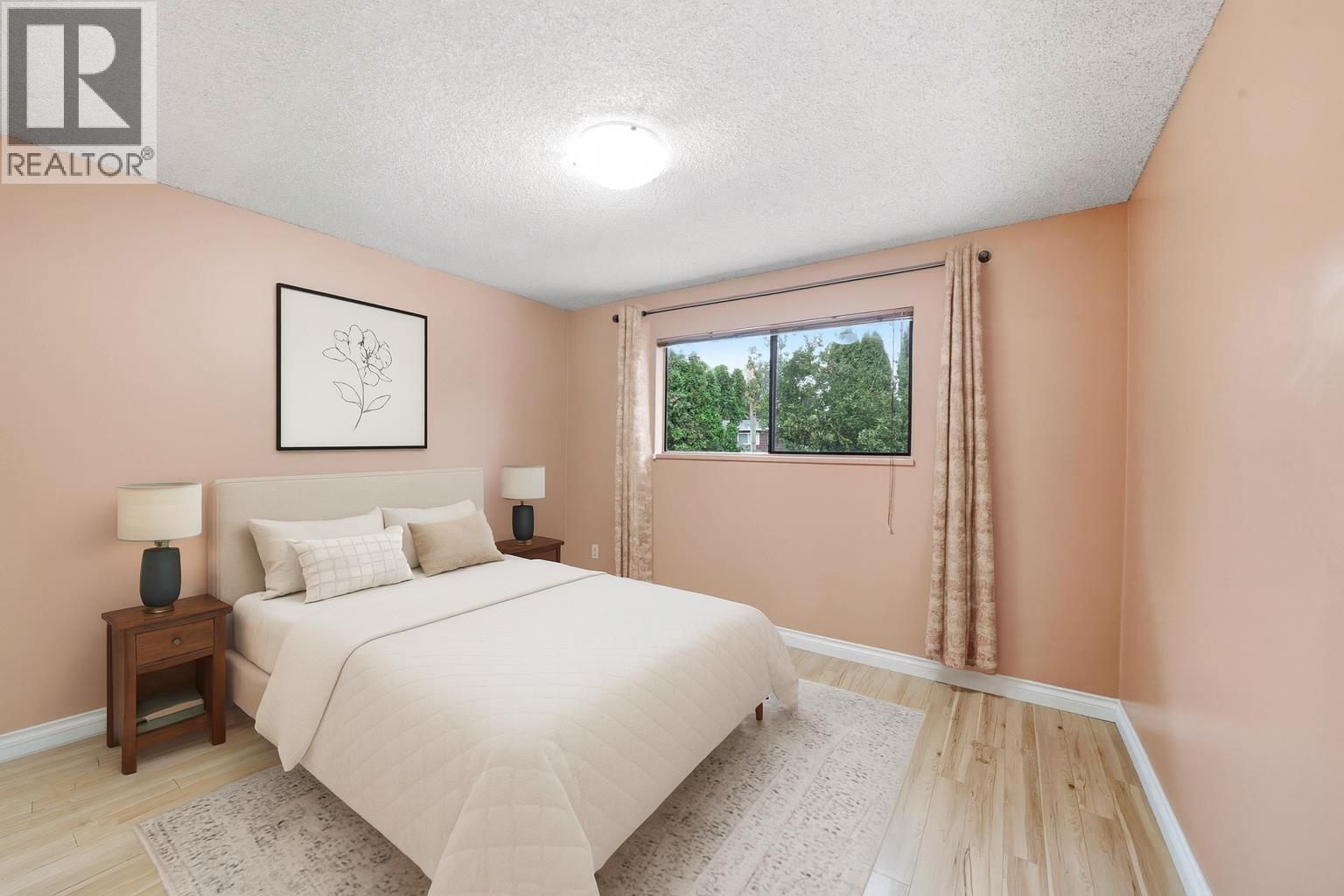 22970 STOREY AVENUE, Maple Ridge