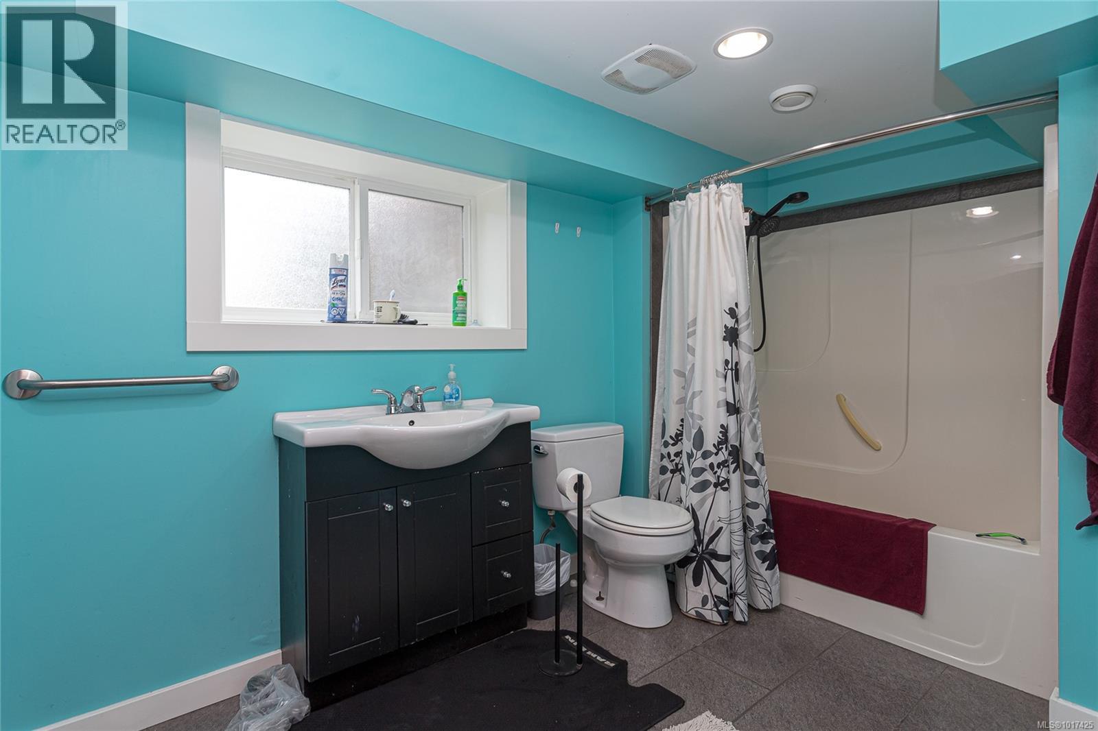 3464 Glenora Rd, Duncan