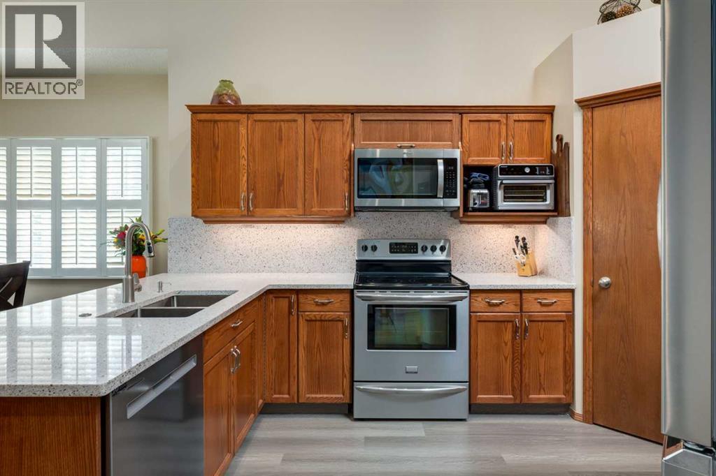 Single Family House Bungalow for Sale in  Millview Gardens SW Millrise Calgary 
