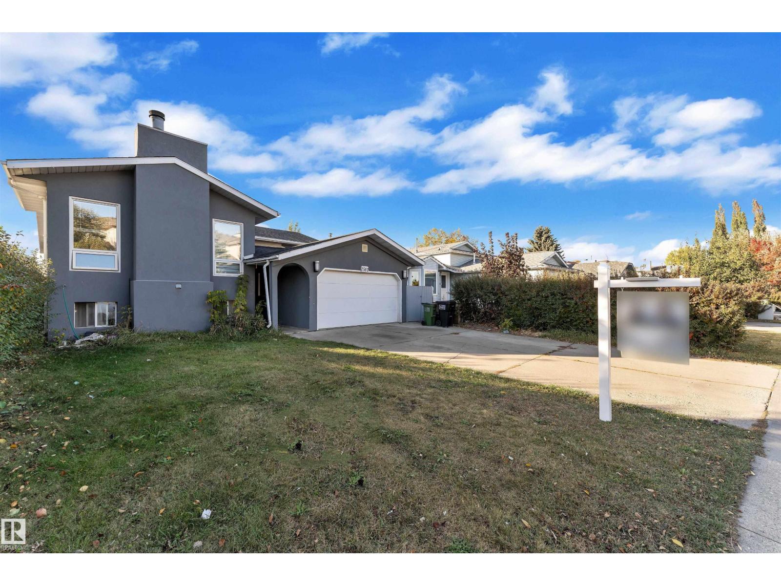 2512 42 ST NW, Edmonton