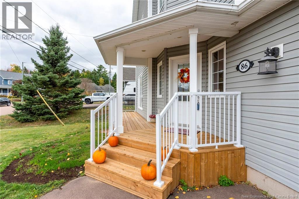 86 Murielle Crescent - 6
