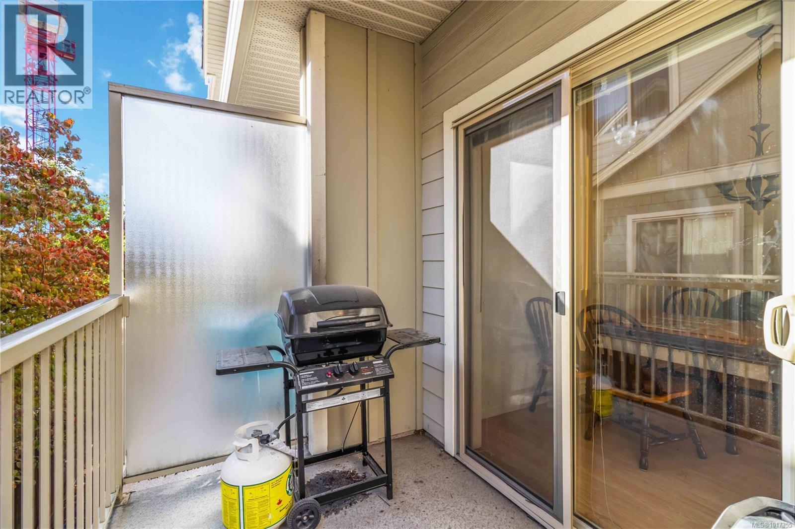  2925 Phipps Road, Langford