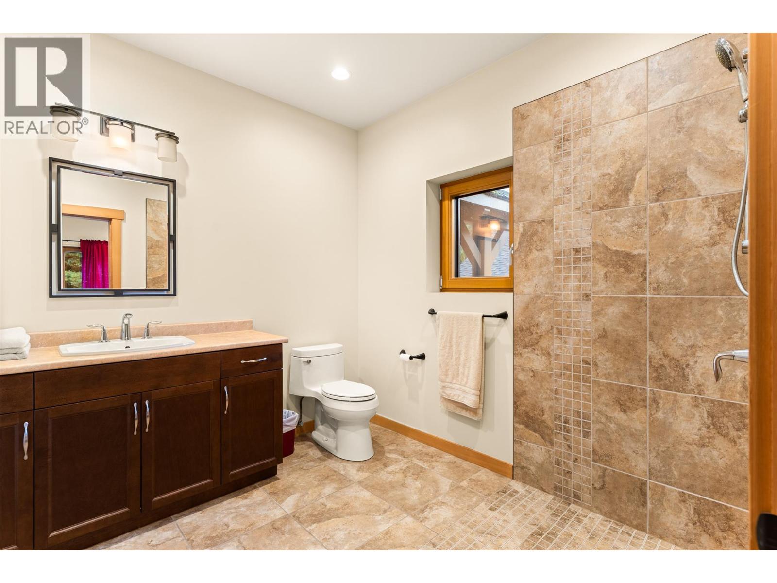 3266 Airport Way, Revelstoke