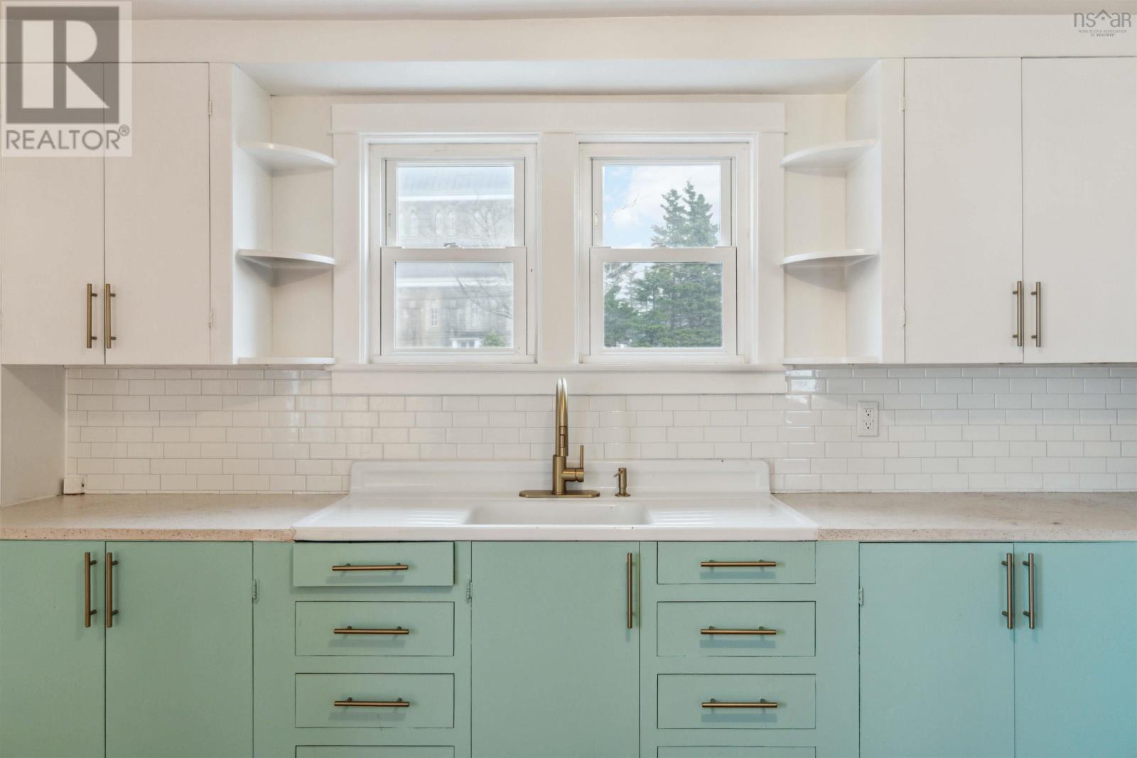 Property 11 of 38 of 3605 Highway 1