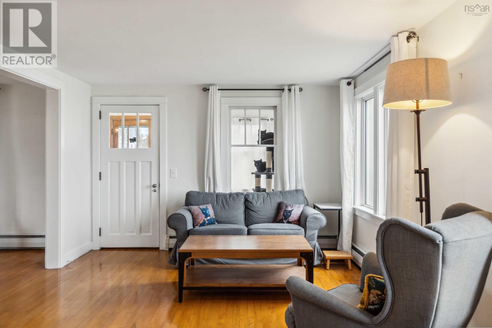 Property 16 of 38 of 3605 Highway 1