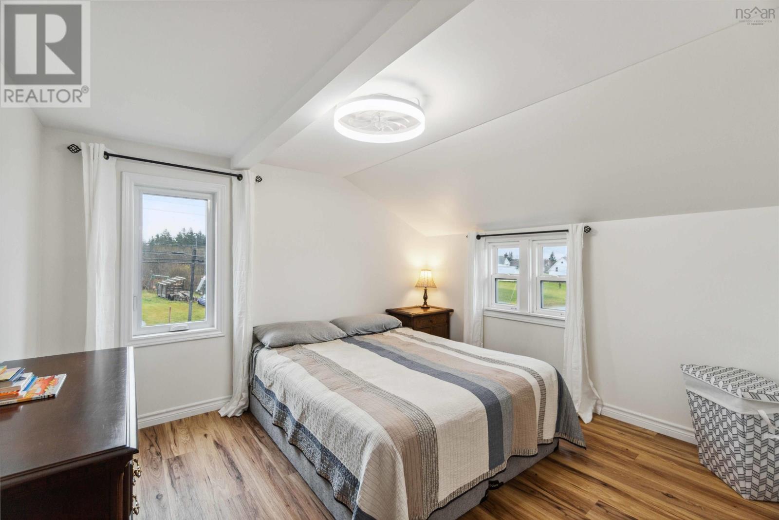 Property 22 of 38 of 3605 Highway 1