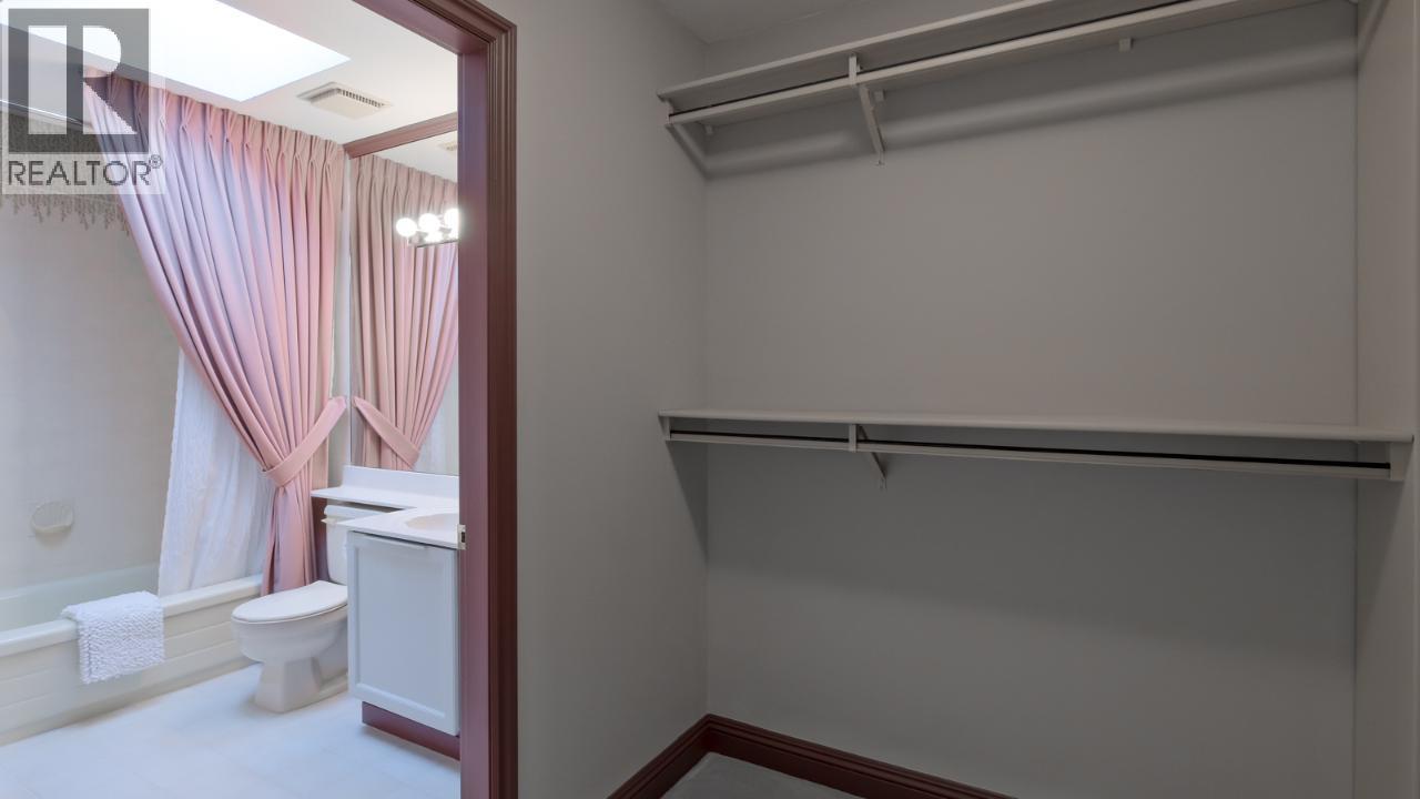 205 335 CHURCHILL Avenue, Penticton
