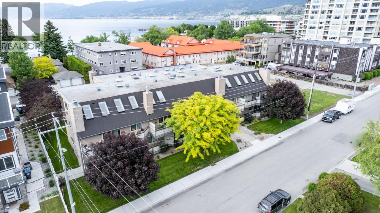 205 335 CHURCHILL Avenue, Penticton
