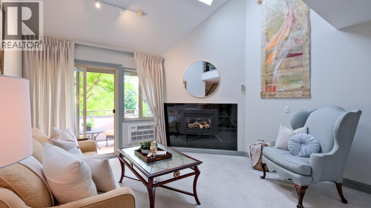 #205 335 CHURCHILL Avenue - 5