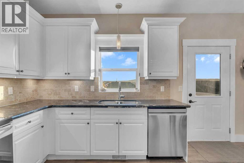 137 Heritage Bay, Cochrane