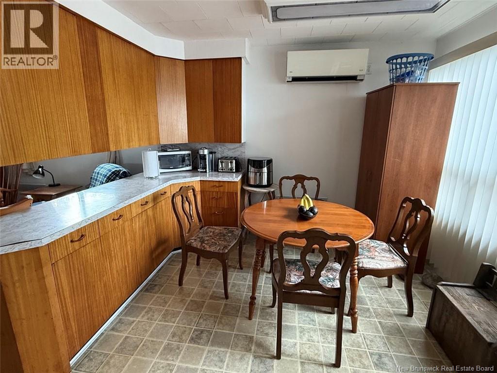 67 ORDONNANCE STREET - 27