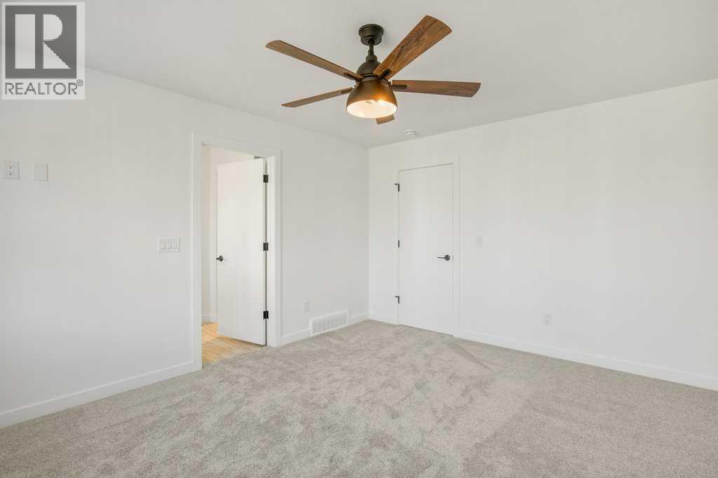 5 Songbird Green, Sylvan Lake