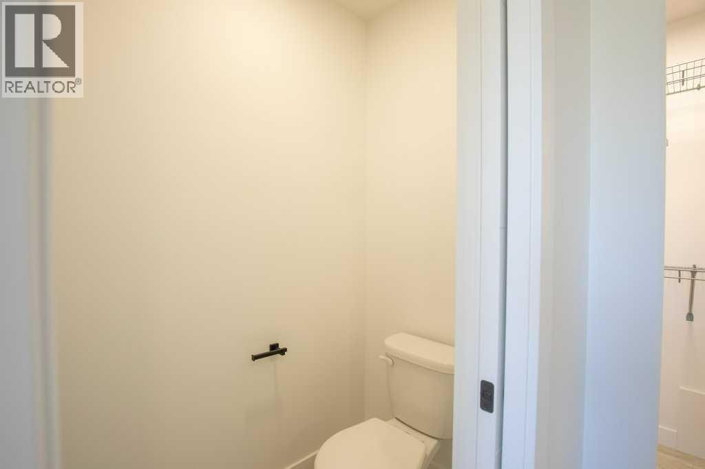 5 Songbird Green, Sylvan Lake