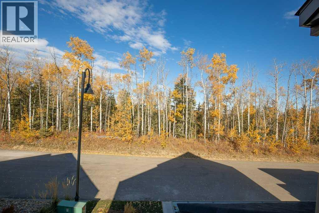 5 Songbird Green, Sylvan Lake
