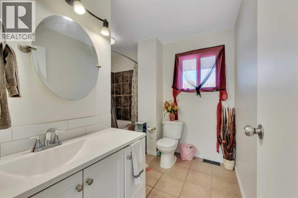 5806 61 Street, Red Deer