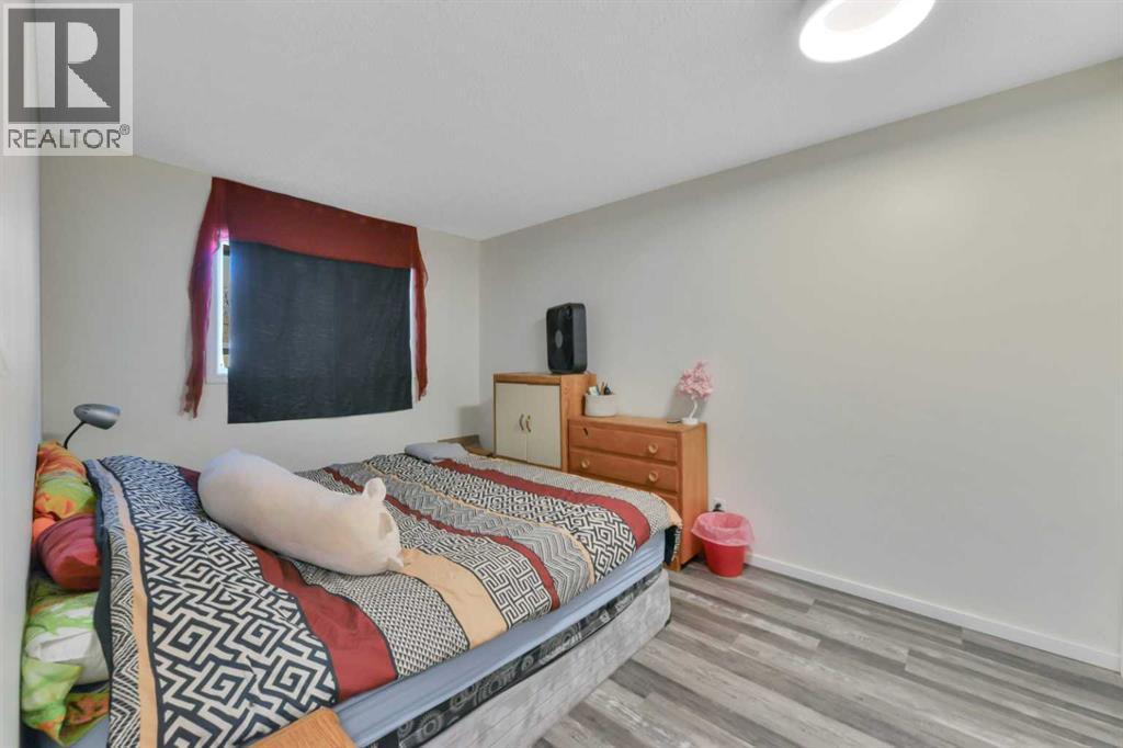 5806 61 Street, Red Deer