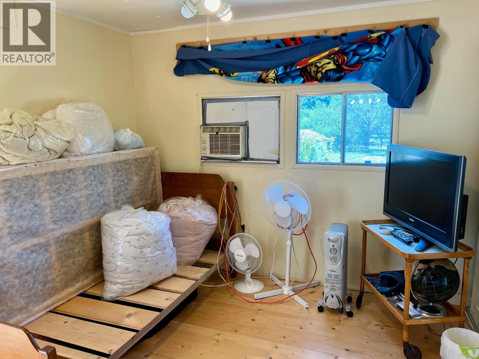 #11 3003 3 HIGHWAY - 18