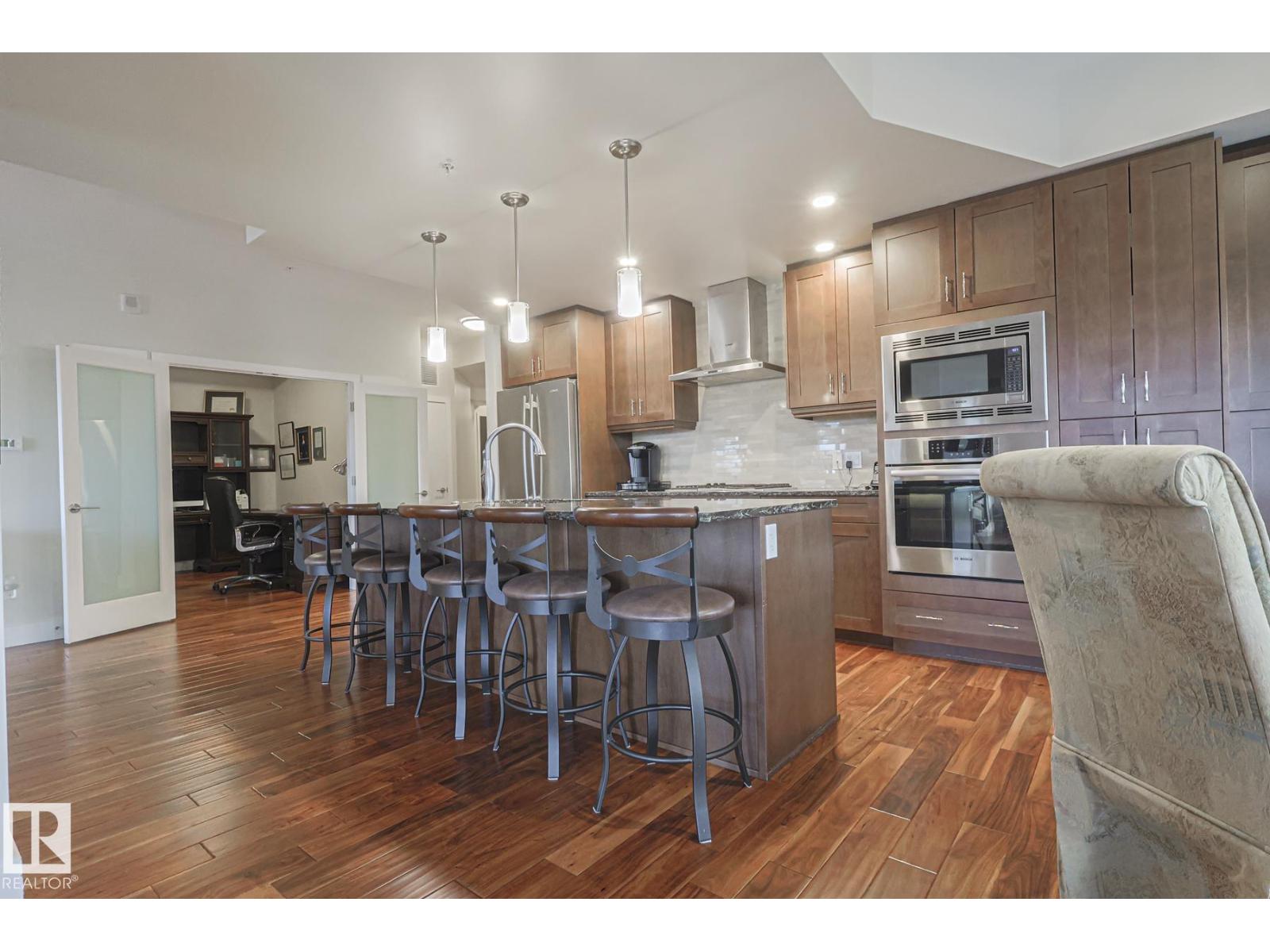 #301 200 Bellerose DR, St. Albert