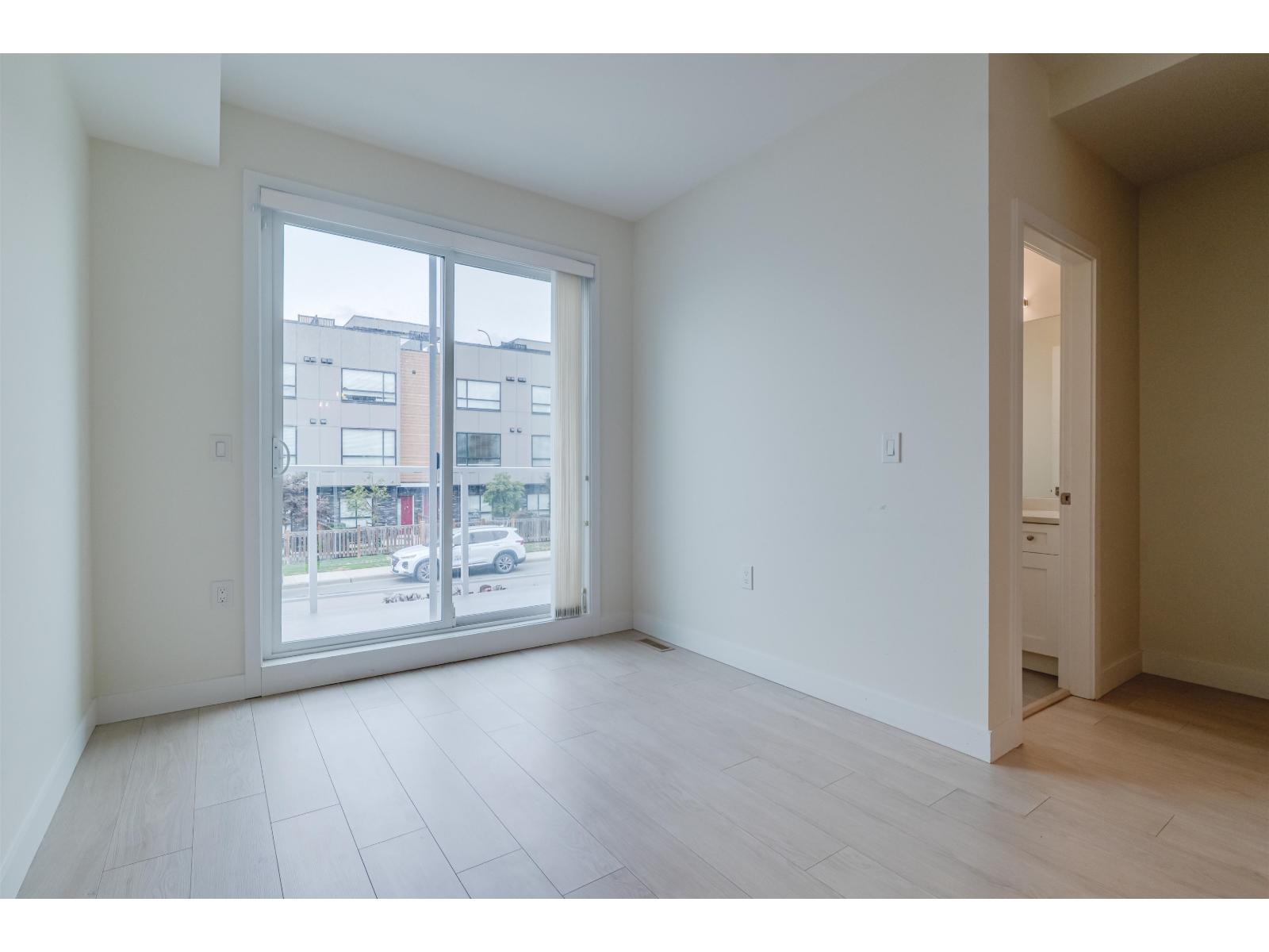 3 19628 55A AVENUE, Langley