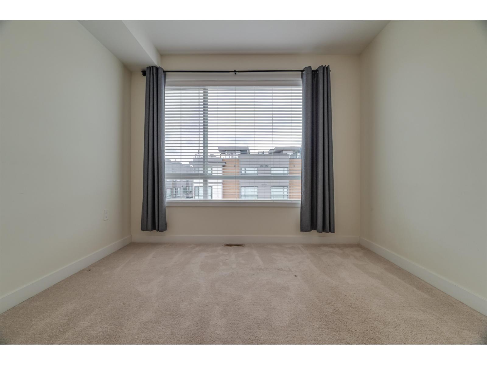 3 19628 55A AVENUE, Langley