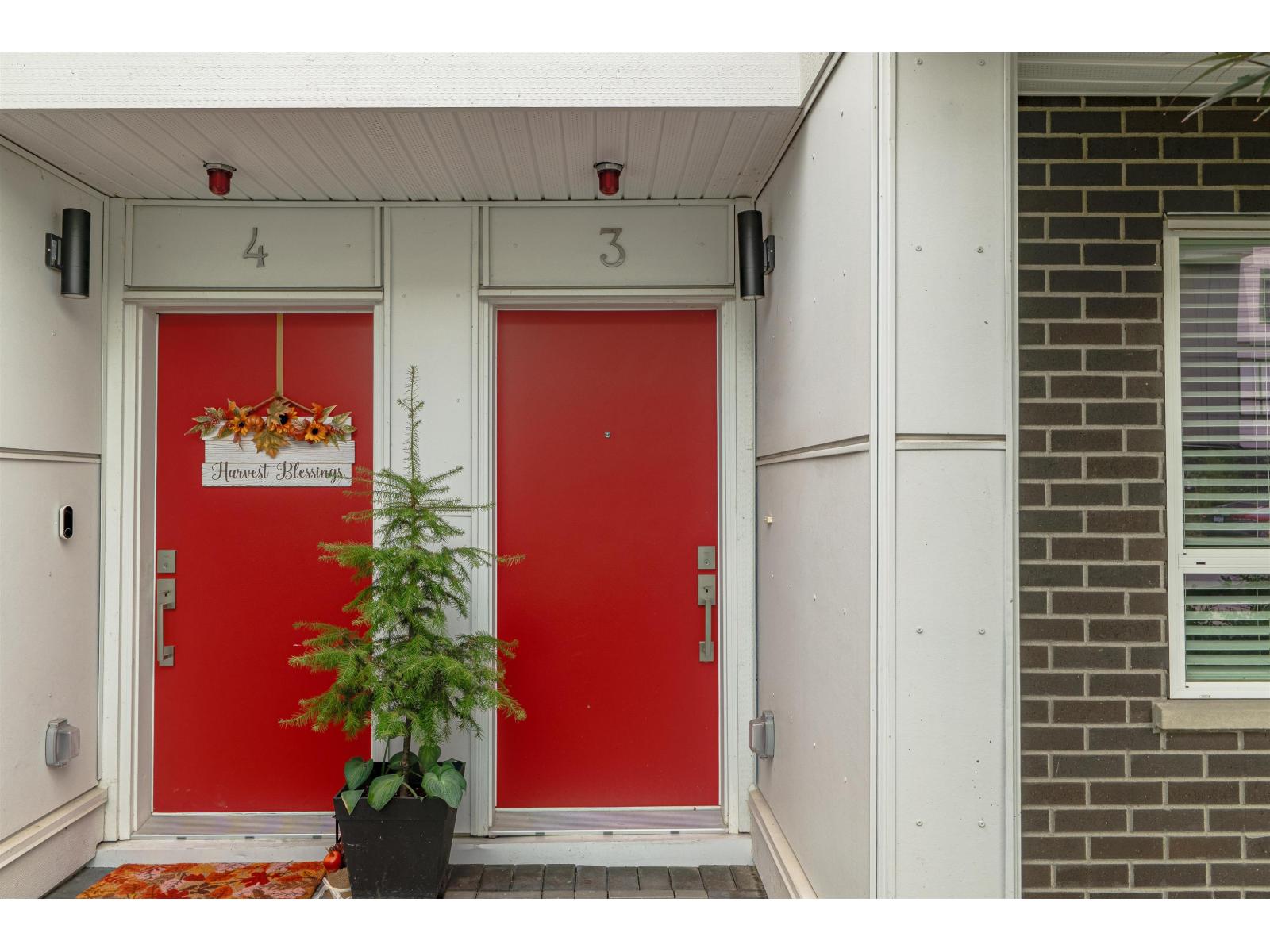 3 19628 55A AVENUE, Langley