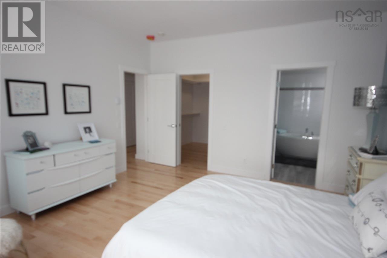 Property 17 of 27 of Lot BB811 25 Provence Way