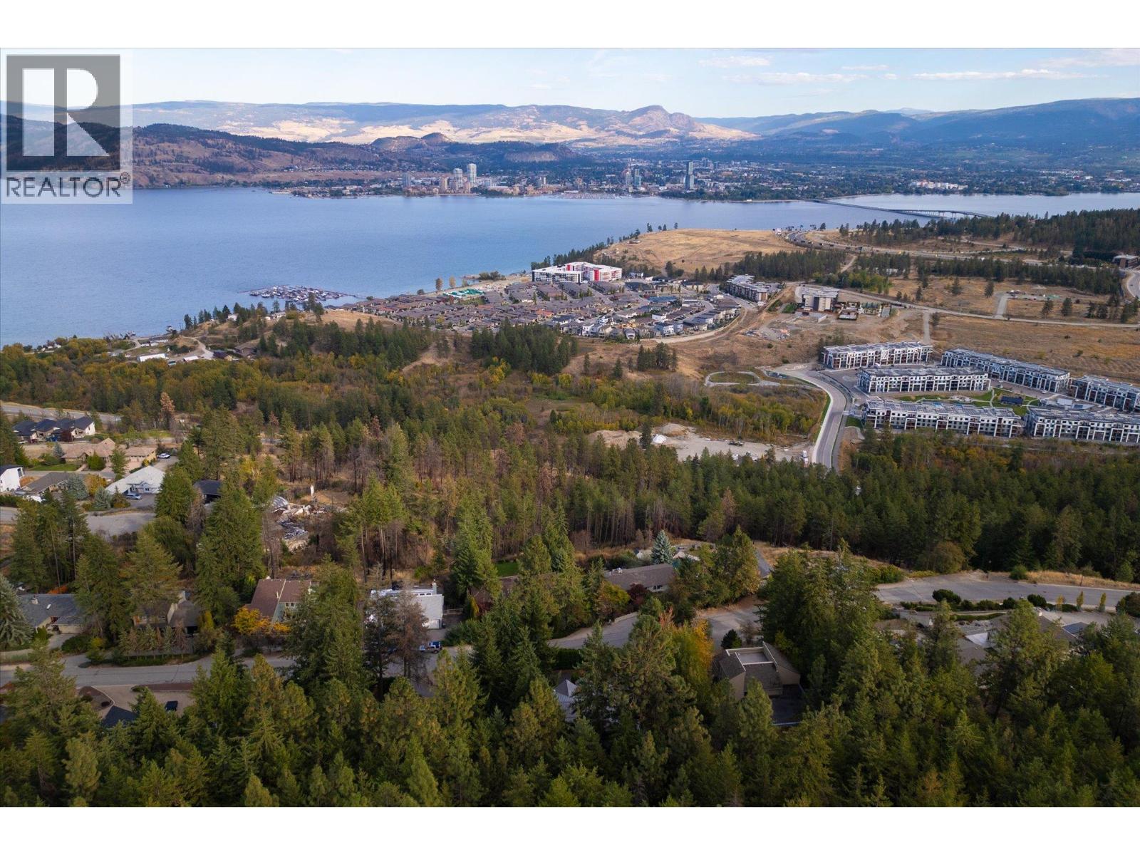  1644 SCOTT Crescent, West Kelowna