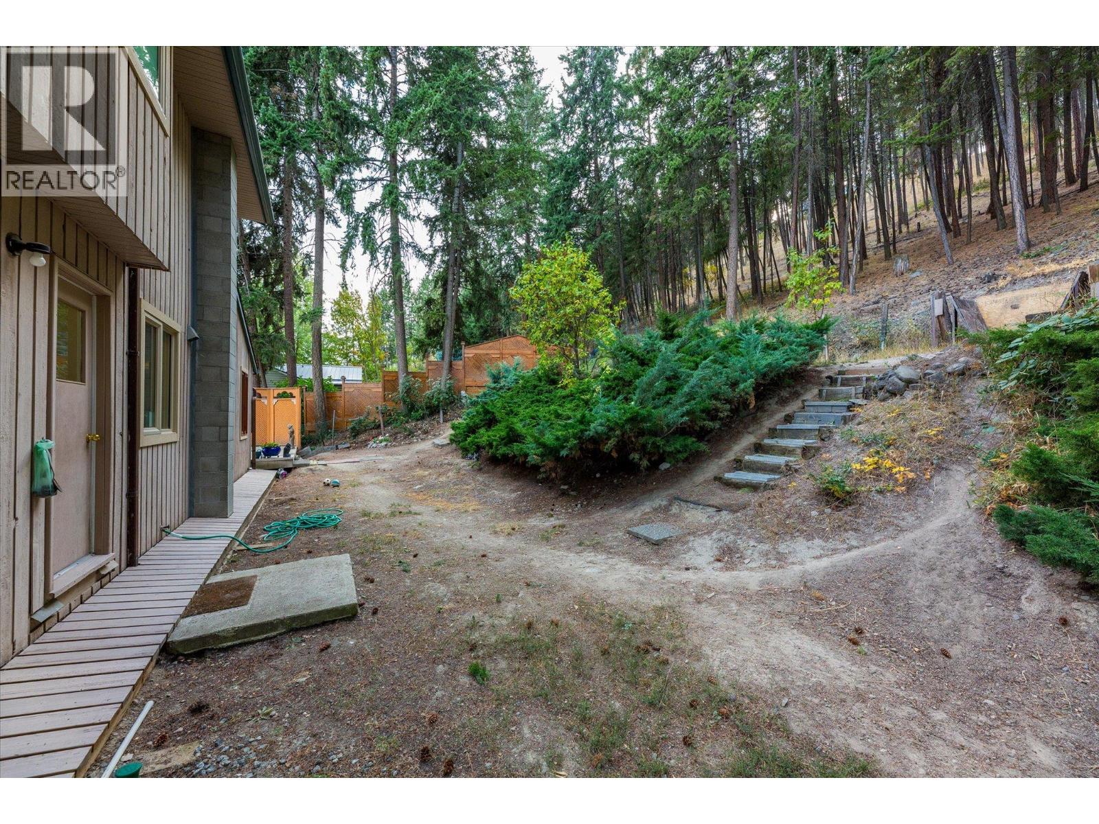  1644 SCOTT Crescent, West Kelowna