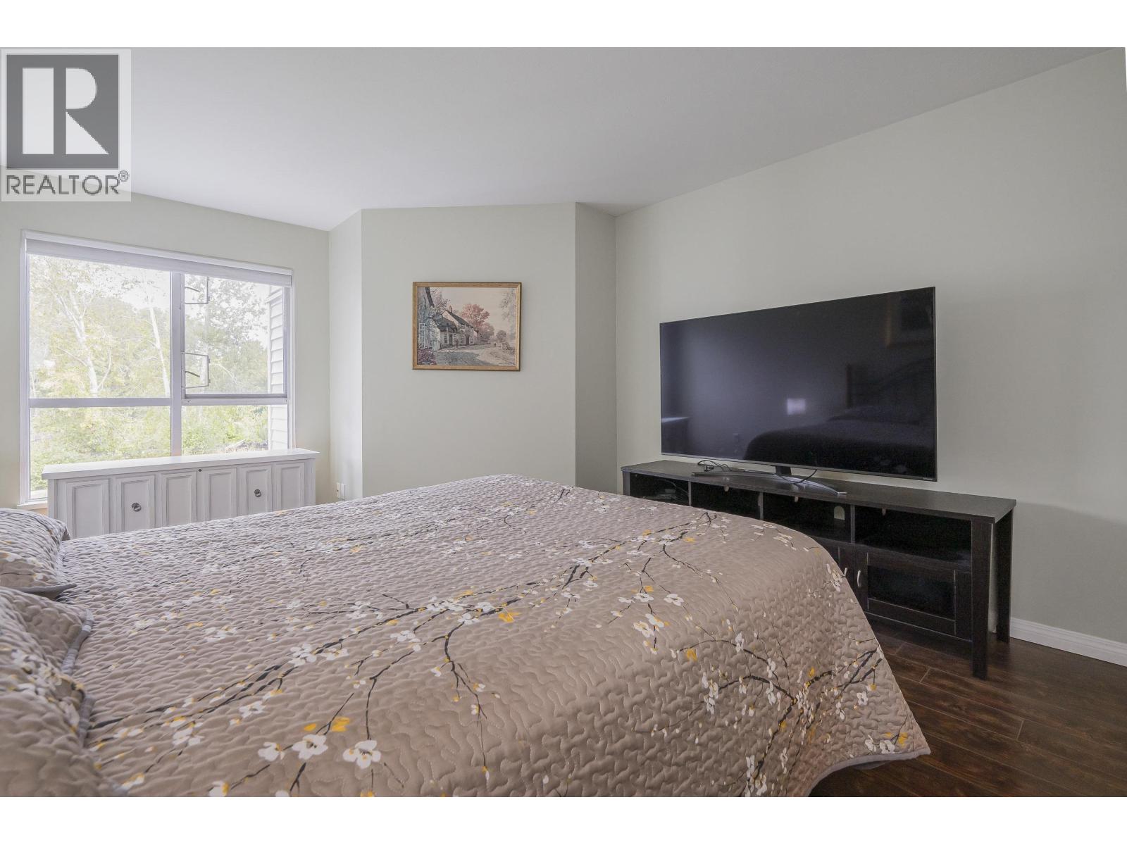 #307-4955 RIVER Road, Delta