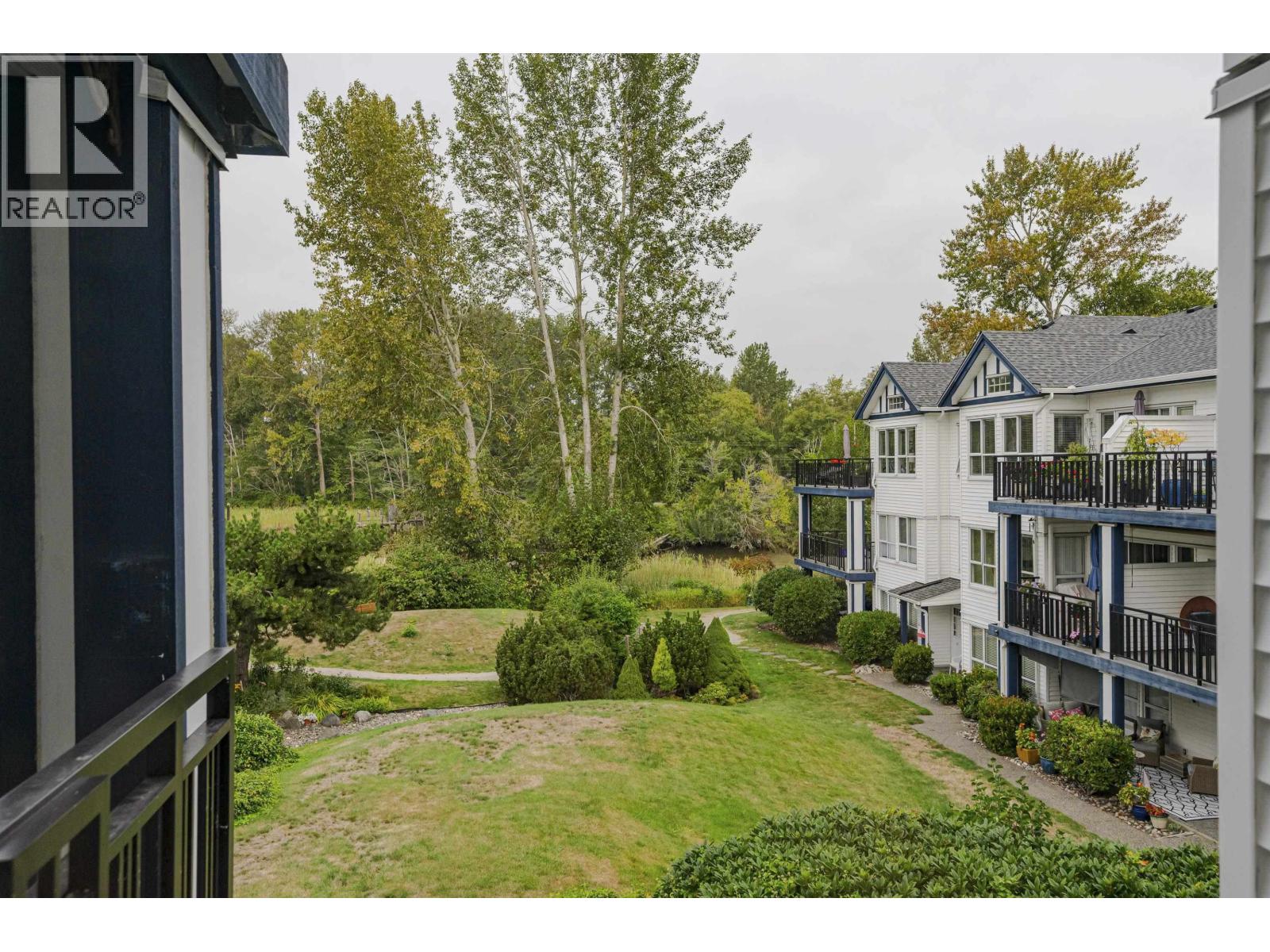 #307-4955 RIVER Road, Delta