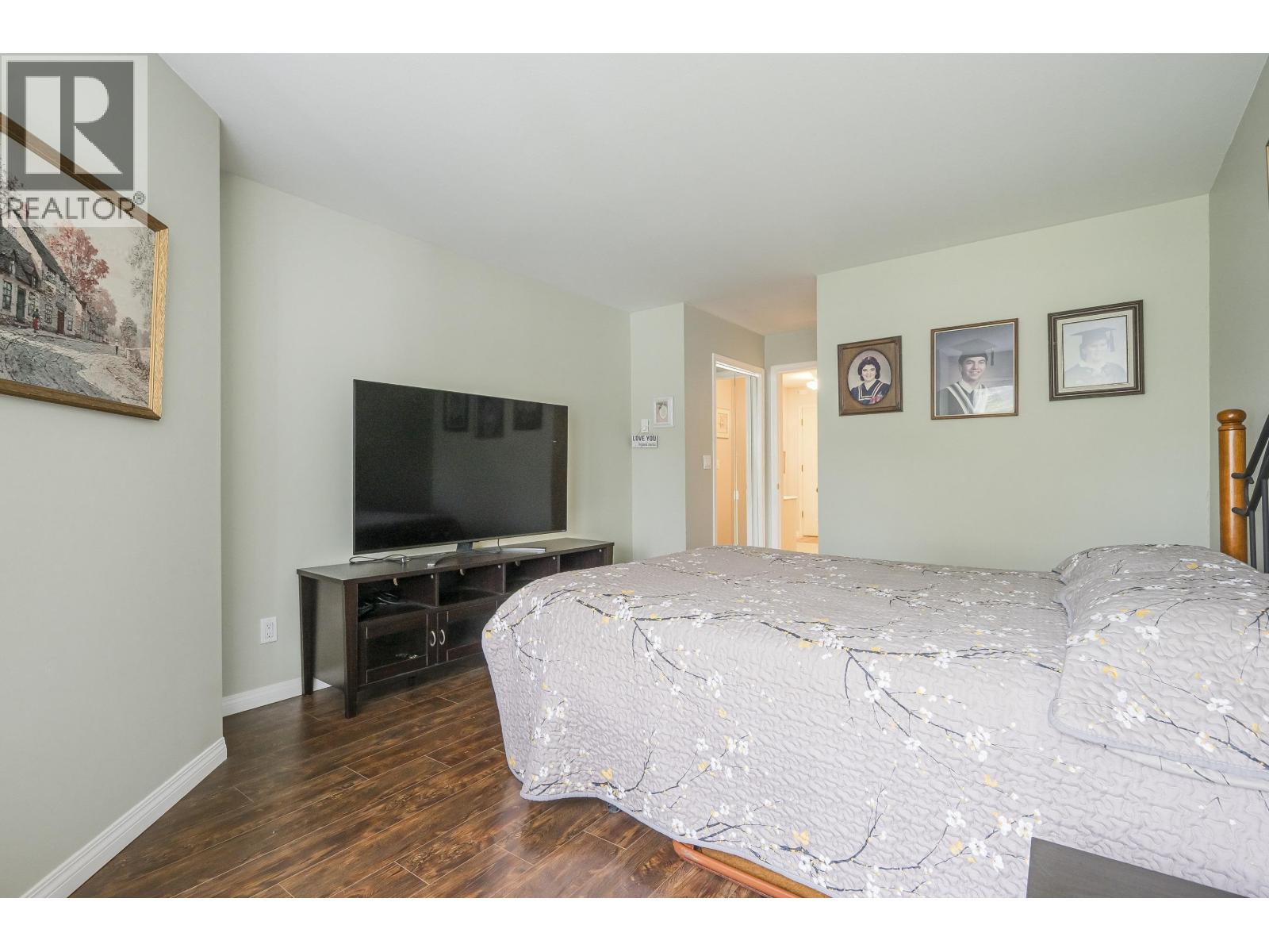 #307-4955 RIVER Road, Delta