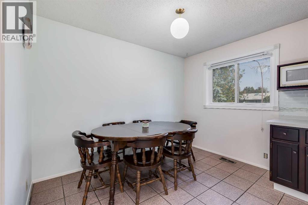 Single Family House Bungalow for Sale in  Pineland Place NE Pineridge Calgary 