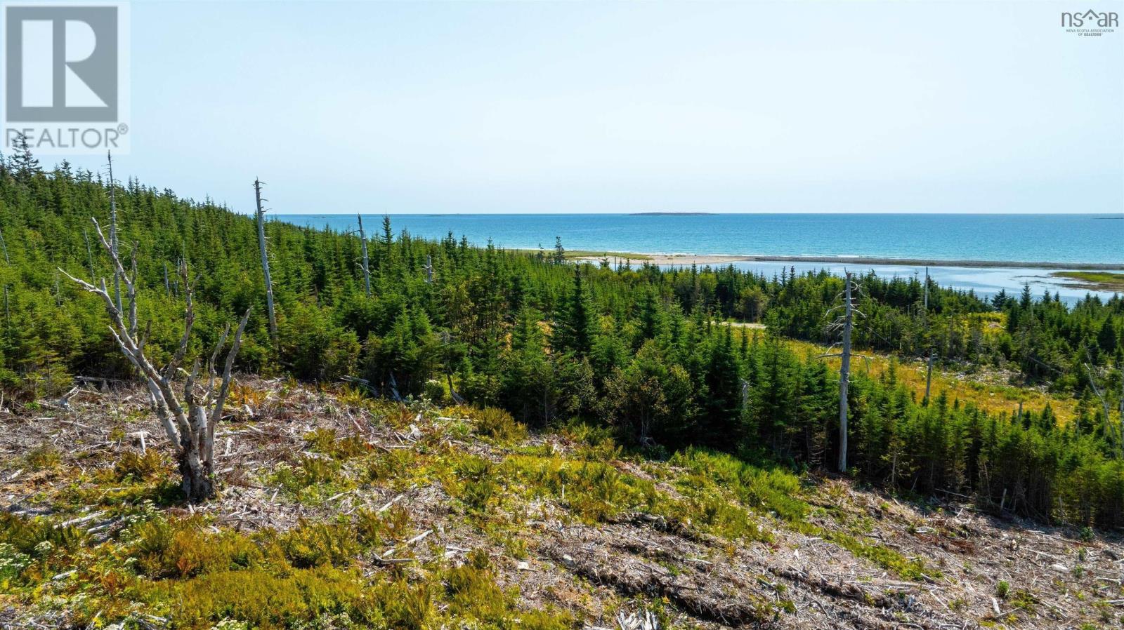 Property 9 of 11 of 20 Kaakwogook Way