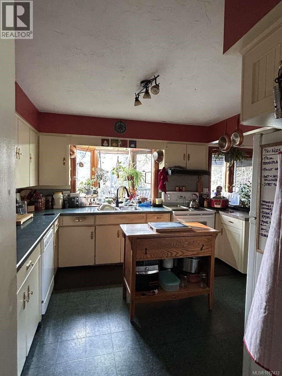 347 Pritchard Rd, Comox