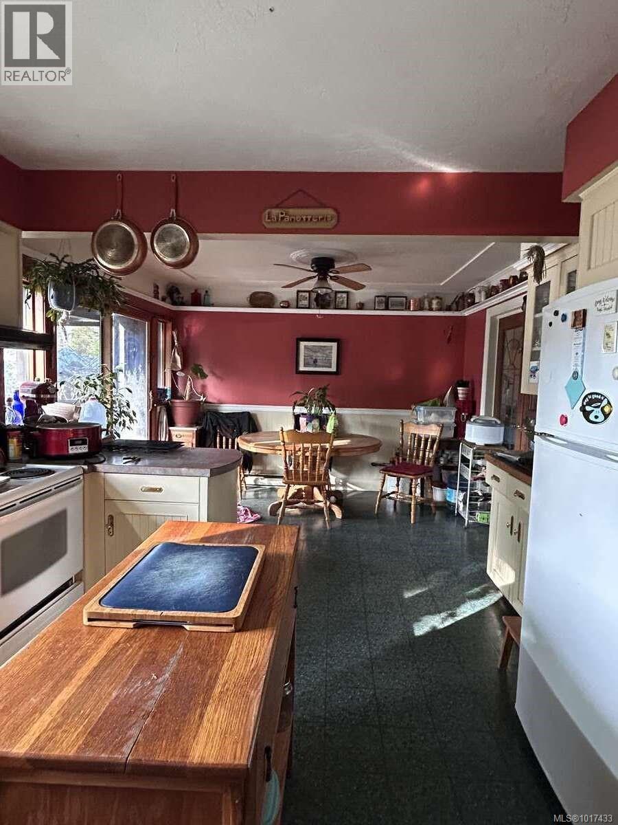 347 Pritchard Rd, Comox