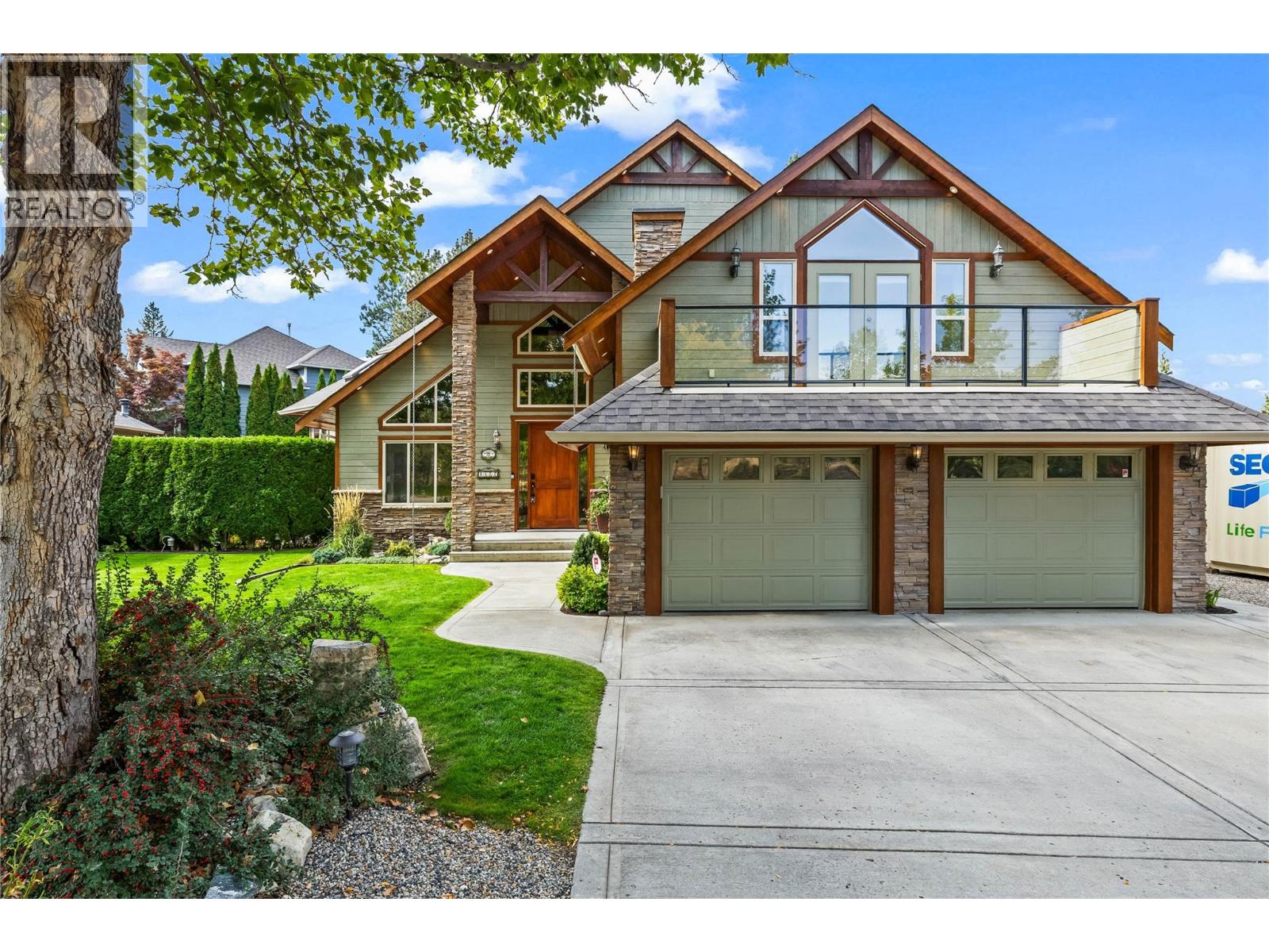  1682 Larkridge Court, Kelowna
