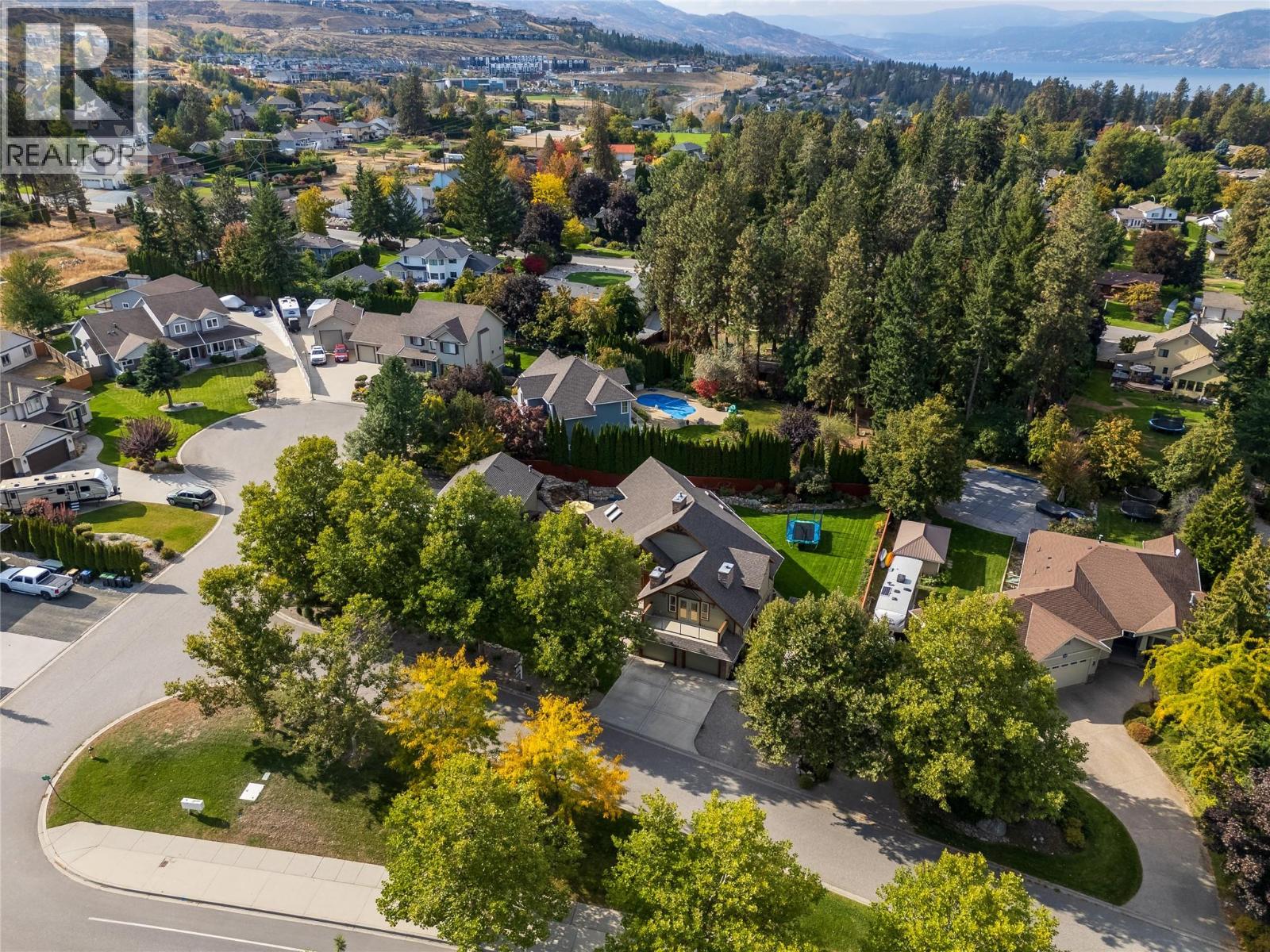  1682 Larkridge Court, Kelowna