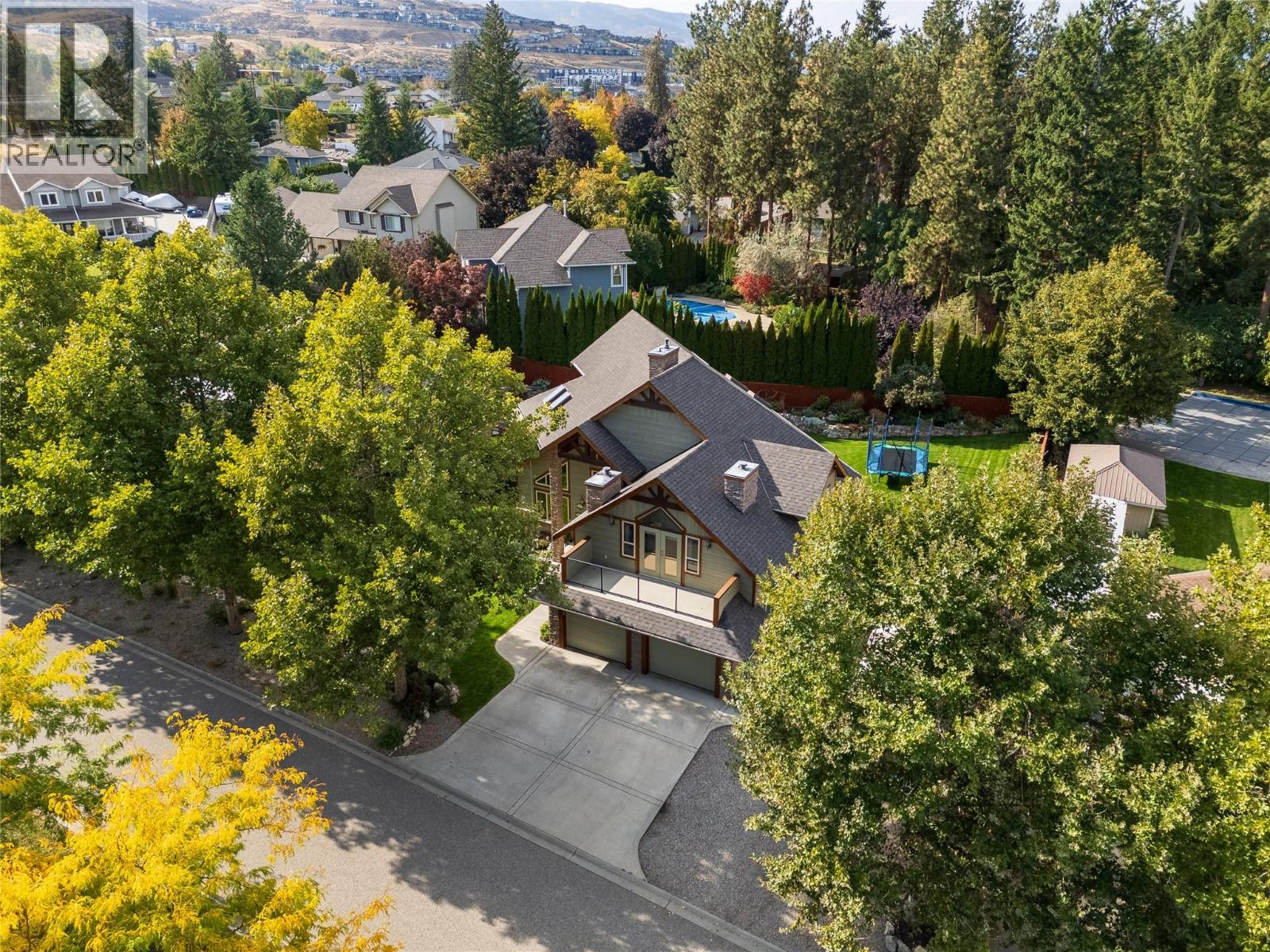  1682 Larkridge Court, Kelowna