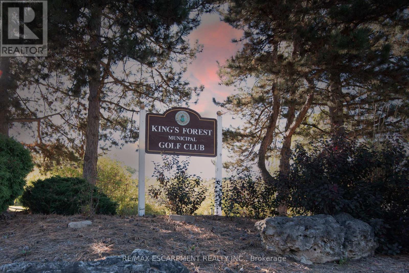 Single Family House for Sale in  KIMBERLY DRIVE Hamilton (Rosedale) 